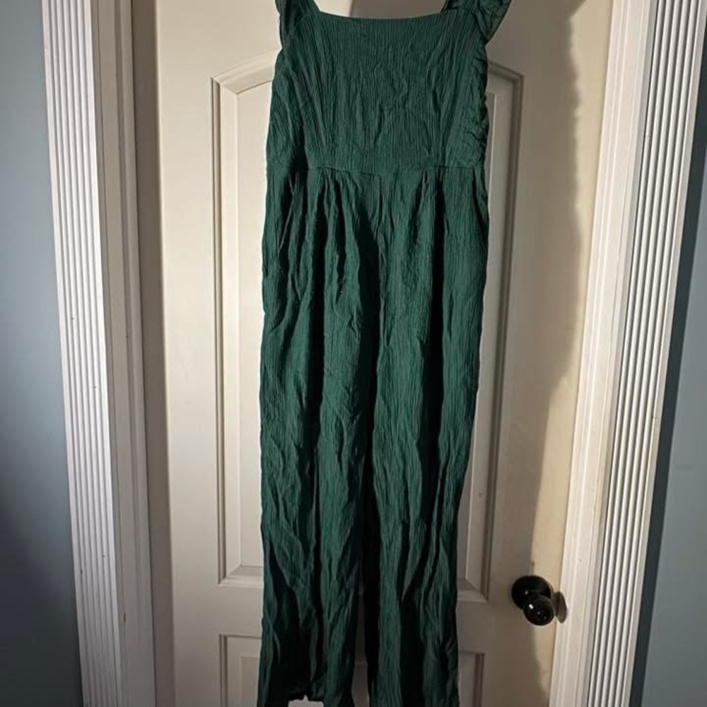 Elegant Green Jumpsuit